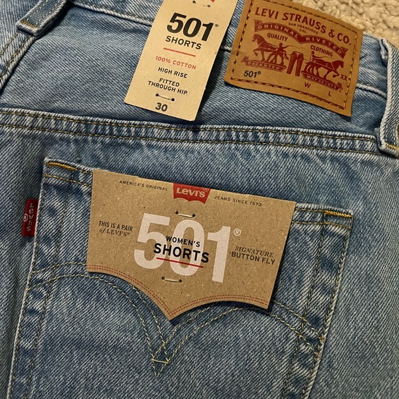 Levi High Rise 501 Shorts - Picture 4 of 4